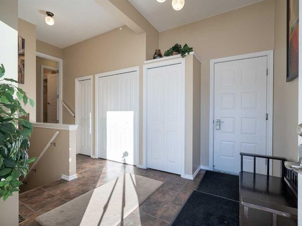 14 S 1st Ave W, Marsden, SK S0M 1P0