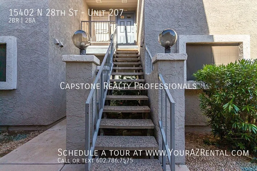 Comfortable North Phoenix Living: A 2 Bedroom, 2 Bathroom Home Awaits! — Photo 1