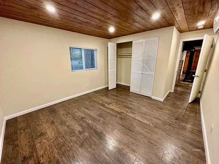 25165 Cedar St #A — Photo 13