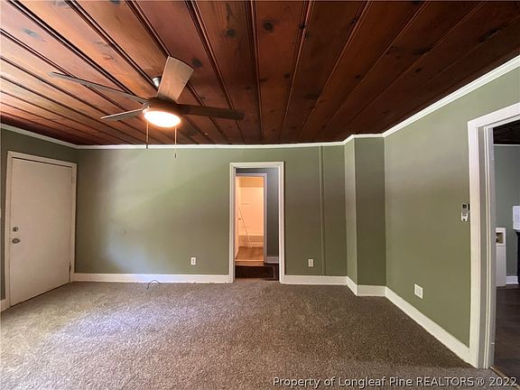 4th image of 219 Colonial Dr