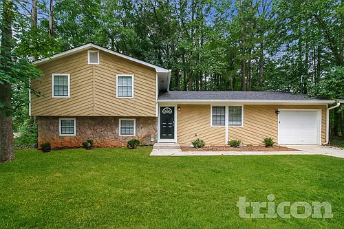 3060 Orbit Cir Photo 1 3060 Orbit Cir Photo 1