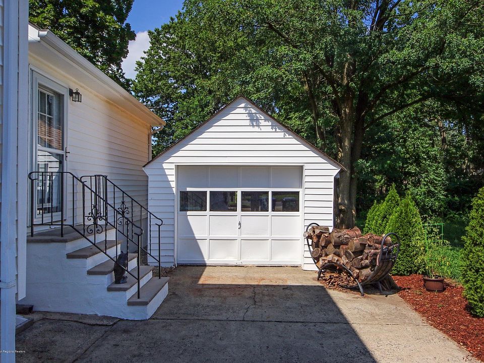 73 Park Avenue, Belford, NJ 07718 Zillow