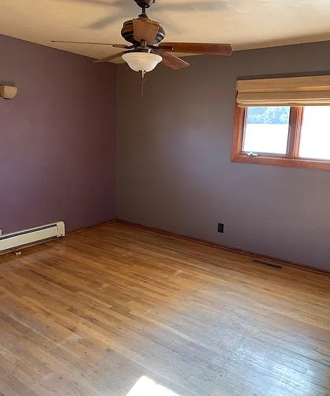 2441 W Elizabeth St — Photo 9
