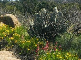 141 E Arroyo Vista Dr, Yucca, AZ 86438