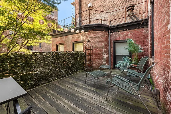 Rented by Compass | media 1