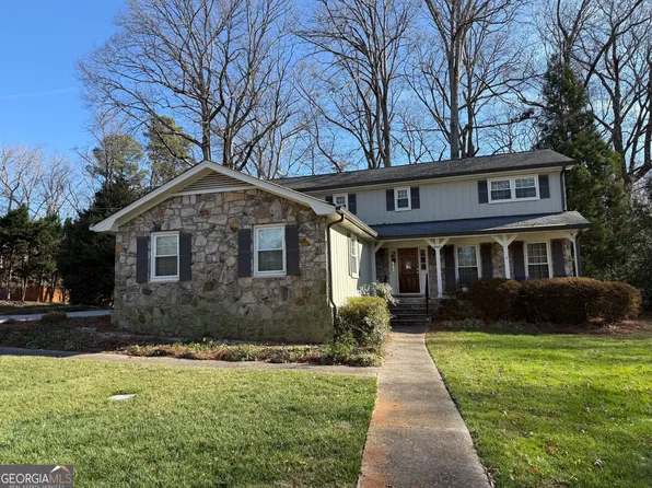 4953 Village Creek Dr, Atlanta, GA 30338