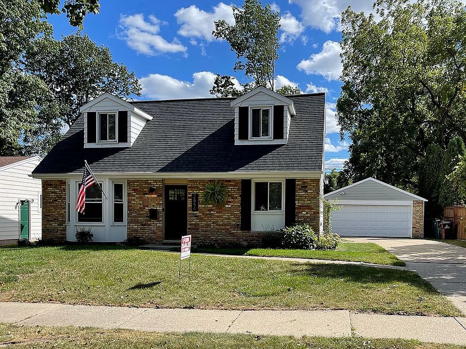 1st image of 2854 Tulane Dr
