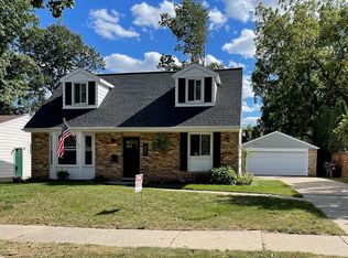 2854 Tulane Dr, Lansing, MI 48912