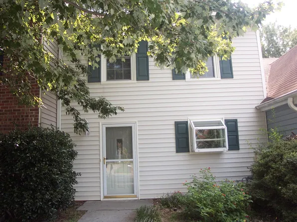 2002 Jebs Ct NW, Kennesaw, GA 30144