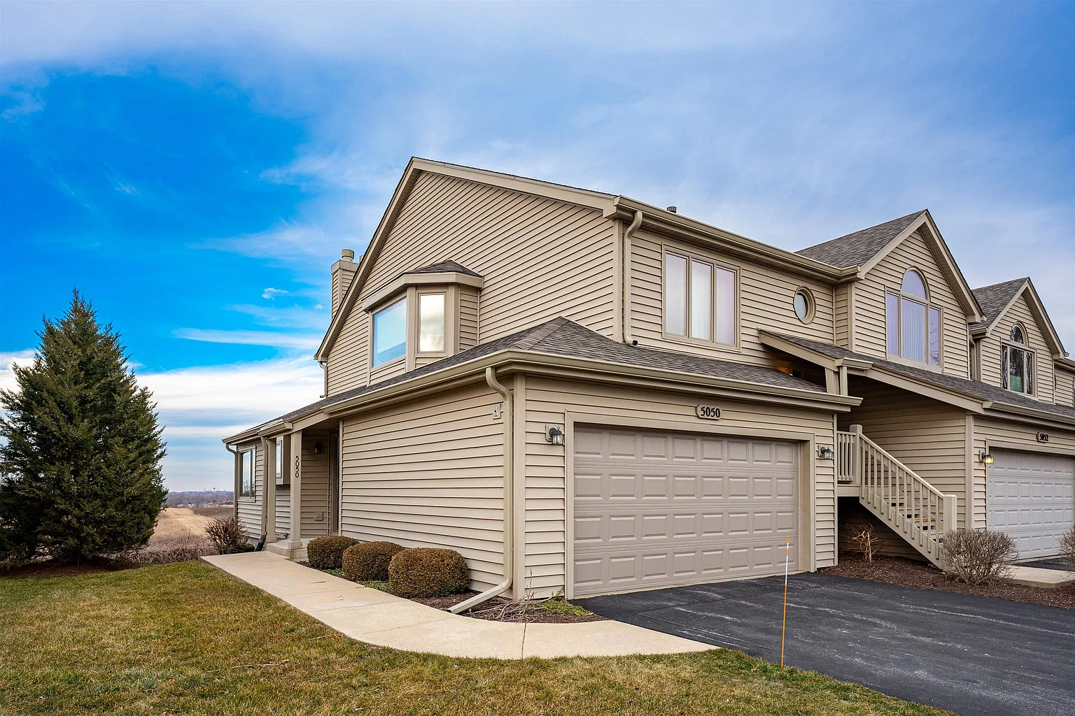 5050 Prairie Path photo 1
