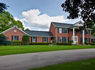 21671 N Old Barrington Rd, Barrington, IL 60010