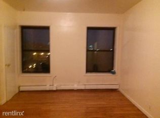 294 Broadway, Brooklyn, NY 11211