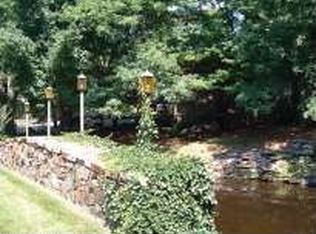 126 Lamplighter Cir, Winston Salem, NC 27104