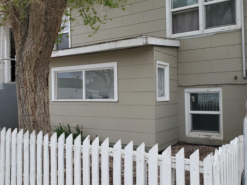1st image of 319 Swan St