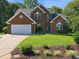 15704 Framingham Ln, Huntersville, NC 28078