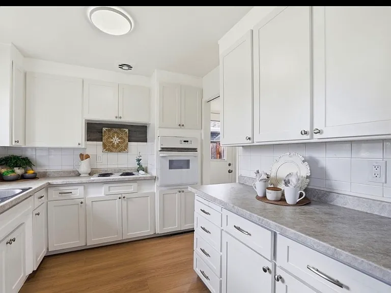 1070 Arroyo Seco Dr — Photo 19