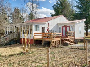 2958 Kinneys Rd, Cedar Hill, TN 37032