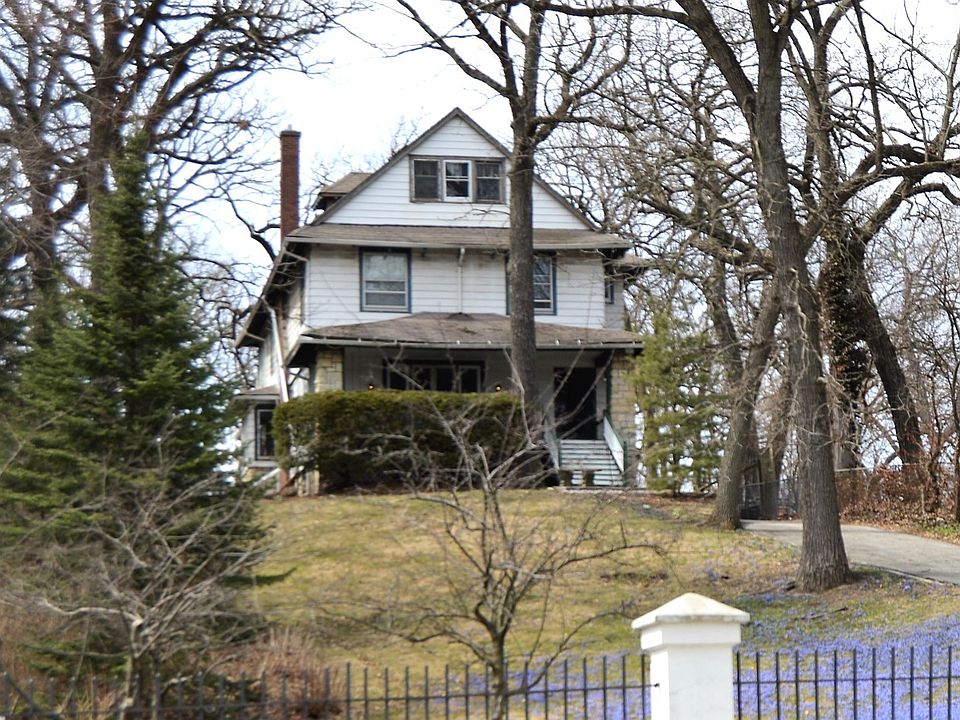 1st image of 10848 S Longwood Dr