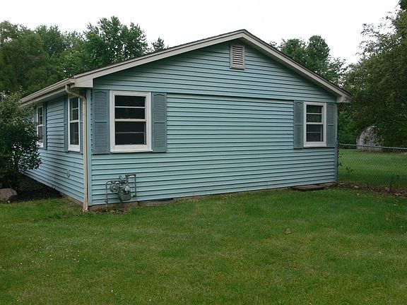 4th image of 1611 Van Stone Dr