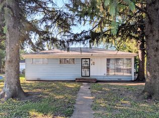 417 W Terrace St, Villa Park, IL 60181