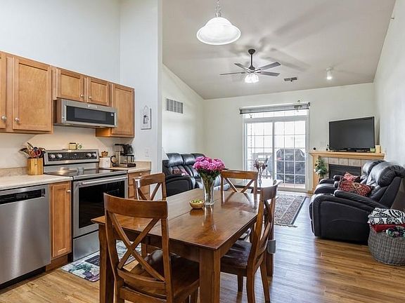 5th image of 2300 Westlake Rd APT 302