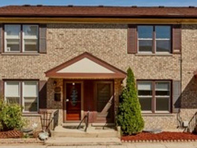 1st image of 426 N Kennicott Ave
