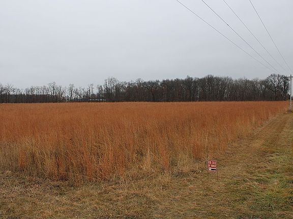 3rd image of 155 County Road 980