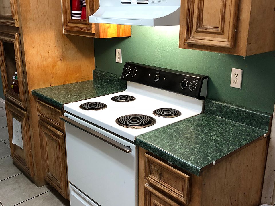 2nd image of 3007 Durwood St