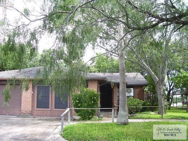 1st image of 6089 Camelot Dr