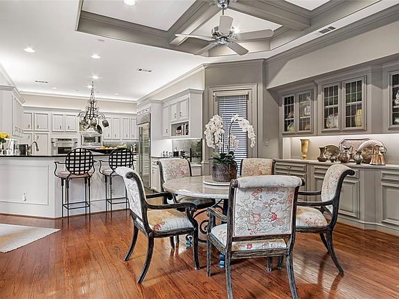 5th image of 5212 Corinthian Bay Dr
