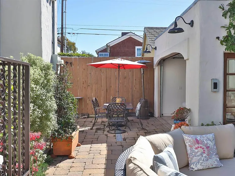 408 5th St — Photo 34