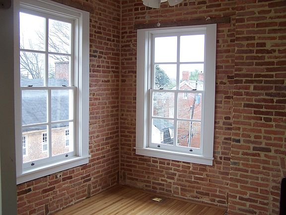 4th image of 8 Maryland Ave APT 3A