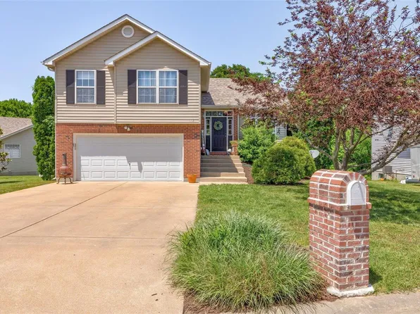 112 Richmond Dr, Crystal City, MO 63019