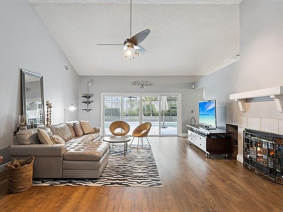 2nd image of 680 TOMLINSON TERRACE
