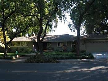 1st image of 2320 Bonniebrook Dr