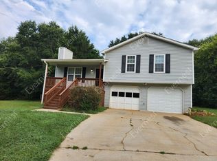 57 Winchester Dr, Kingston, GA 30145