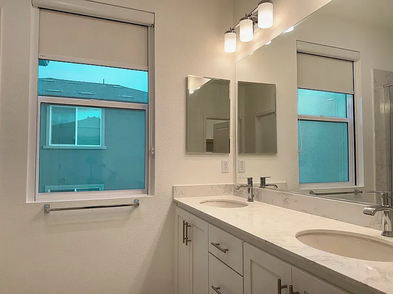1520 Landing St — Photo 14