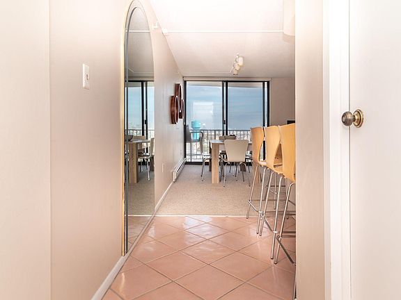 4th image of 236 N Derby Ave APT 802