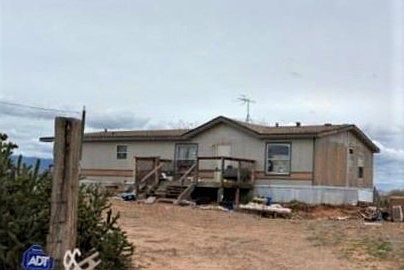 2nd image of 20 Dama Rd