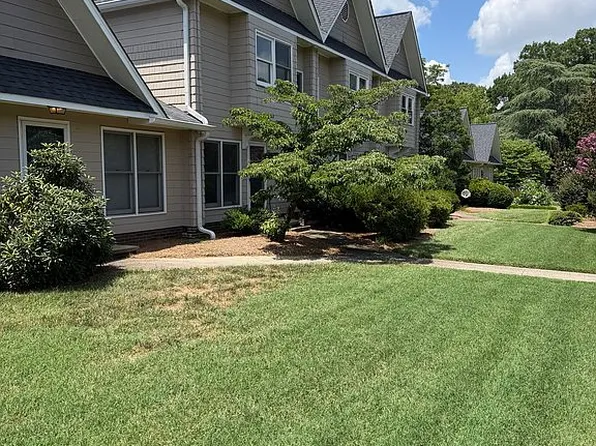 205 S Academy St APT 2, Mooresville, NC 28115