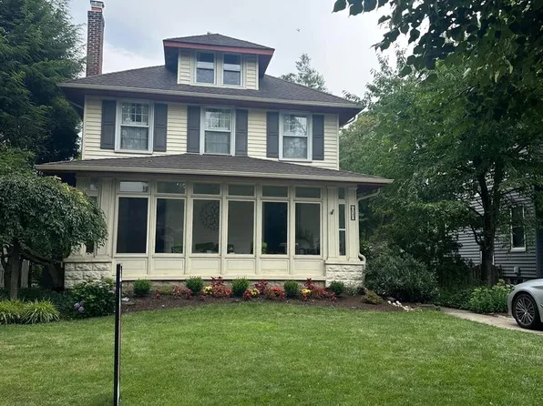 618 Elm Ter, Riverton, NJ 08077