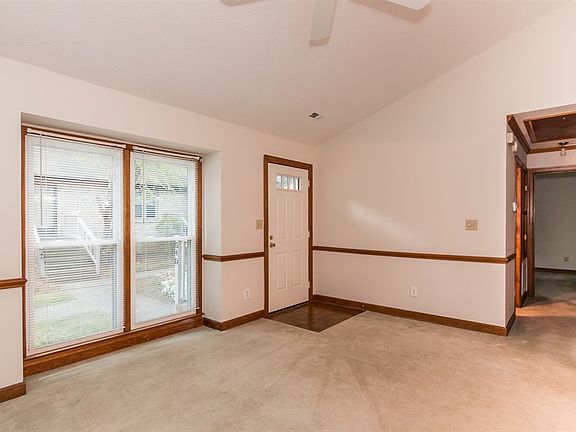 5th image of 200 Woodcroft Pkwy #54D