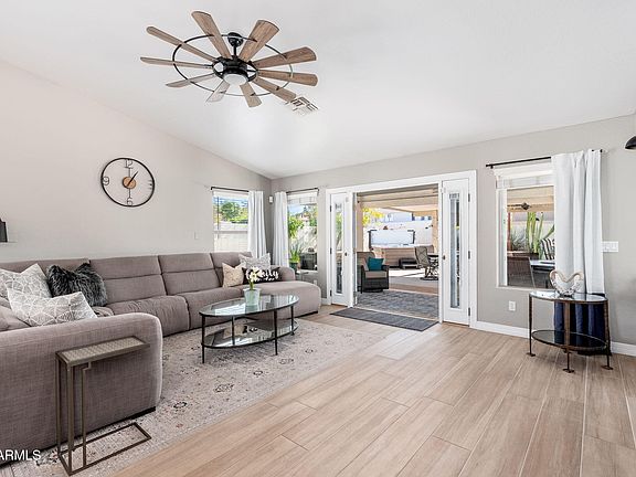 5th image of 1393 E MEAD Drive