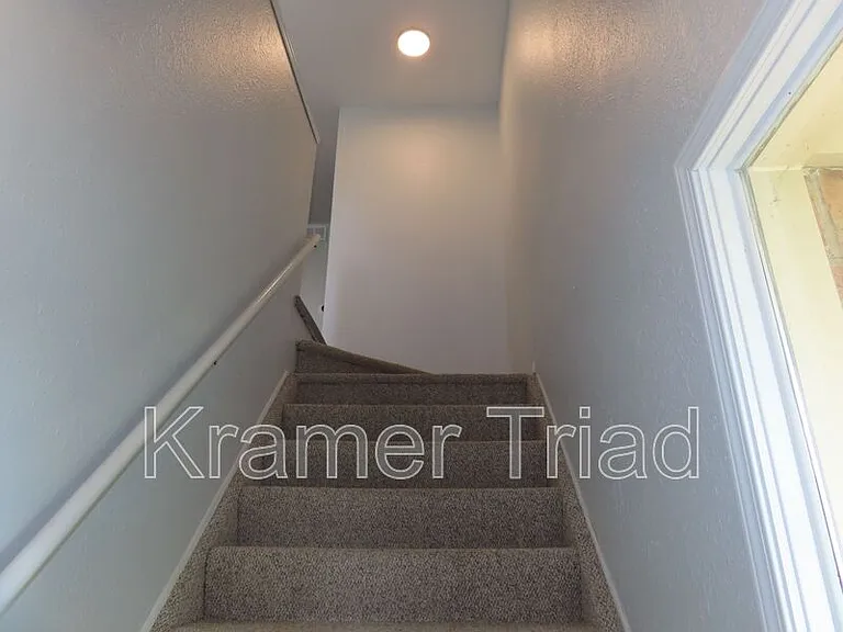19140 Northridge Dr — Photo 3