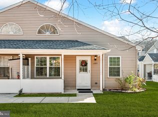 1207 Megans Ln, Burlington, NJ 08016