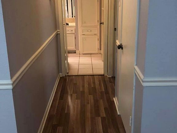 5th image of 7575 Katy Fwy APT 113