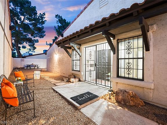 4th image of 4214 Whippoorwill Cir