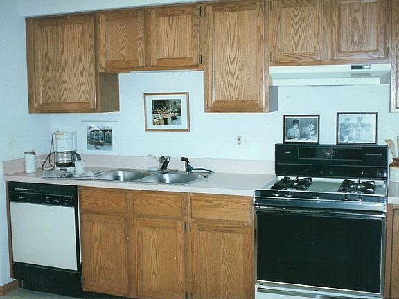 2nd image of 167 N Shady Oaks Dr
