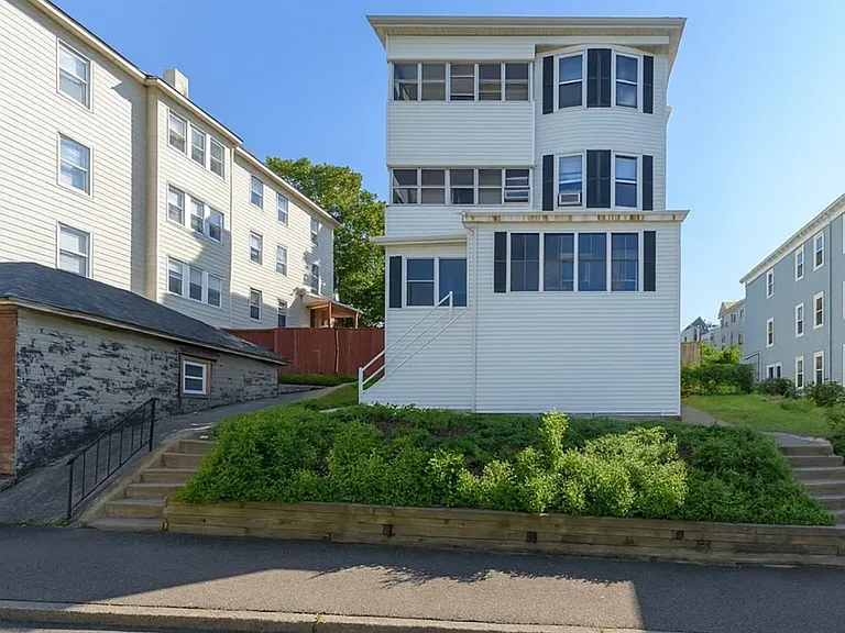 12 Hillside St #3 — Photo 24