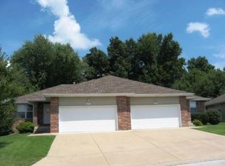 1732 S 10th Ave, Ozark, MO 65721